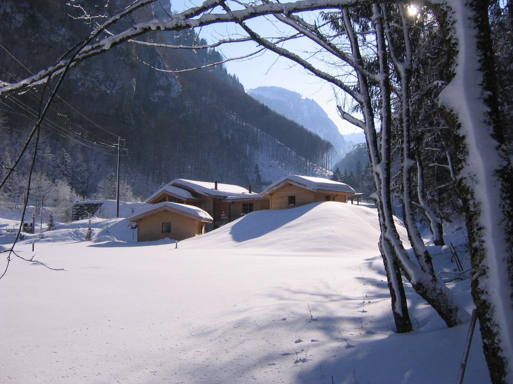 Huettenhotel Husky Lodge Муотаталь Экстерьер фото